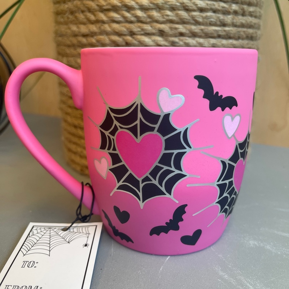 Pink Halloween Spiderwebs Bats & Hearts Smooth Matte Soft Touch Mug NWT